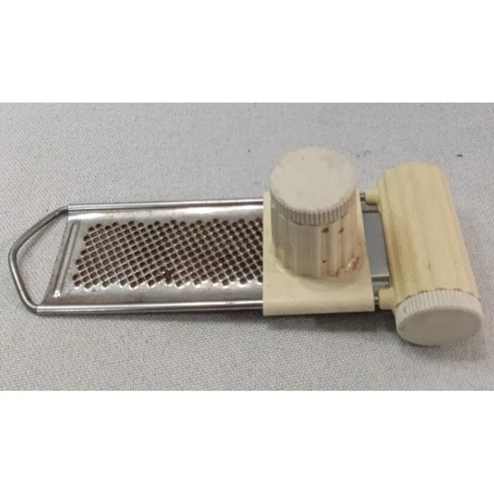 Vintage Rotary Cheese Grater Manual Hand Crank Cream Plastic Stainless Fair